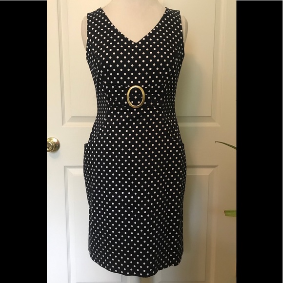 Tahari Dresses & Skirts - 😍GORGEOUS Tahari Navy Blue Polka Dot Dress